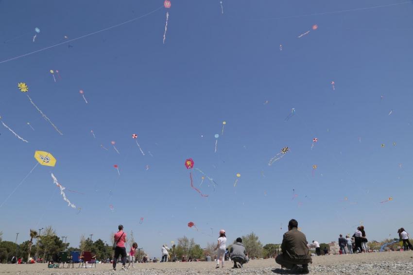 22. EDREMİT UÇURTMA ŞENLİĞİ YAPILDI