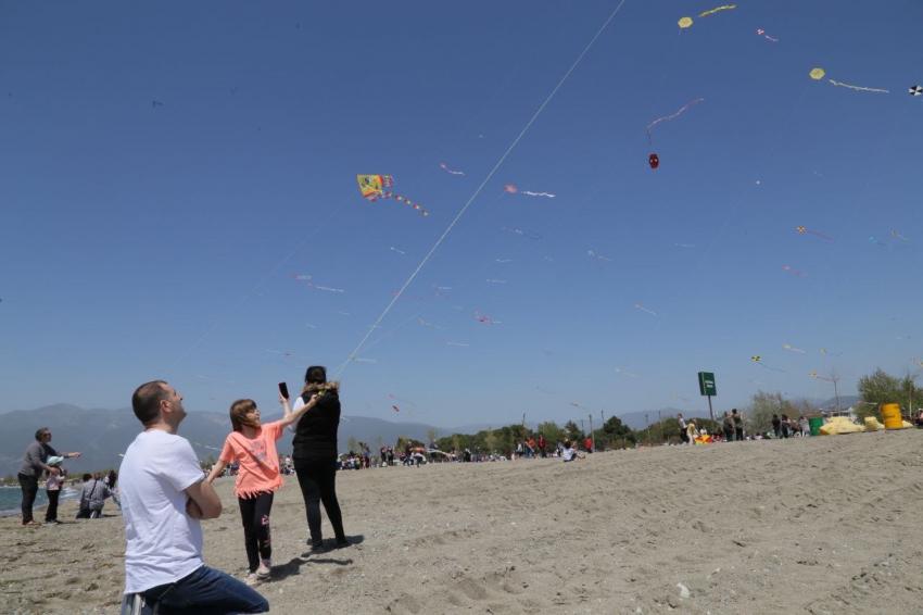 22. EDREMİT UÇURTMA ŞENLİĞİ YAPILDI