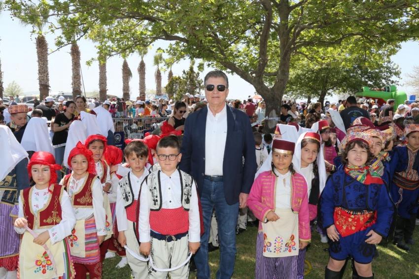 22. EDREMİT UÇURTMA ŞENLİĞİ YAPILDI