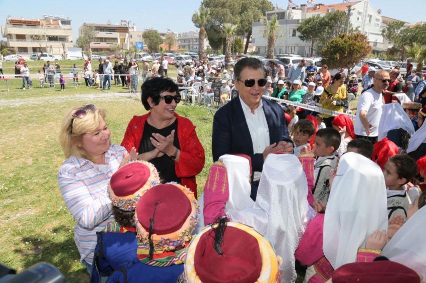 22. EDREMİT UÇURTMA ŞENLİĞİ YAPILDI