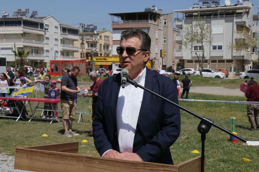 22. EDREMİT UÇURTMA ŞENLİĞİ YAPILDI