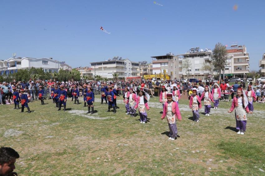 22. EDREMİT UÇURTMA ŞENLİĞİ YAPILDI