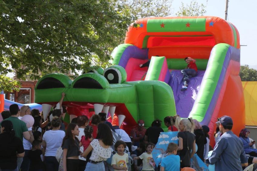 22. EDREMİT UÇURTMA ŞENLİĞİ YAPILDI