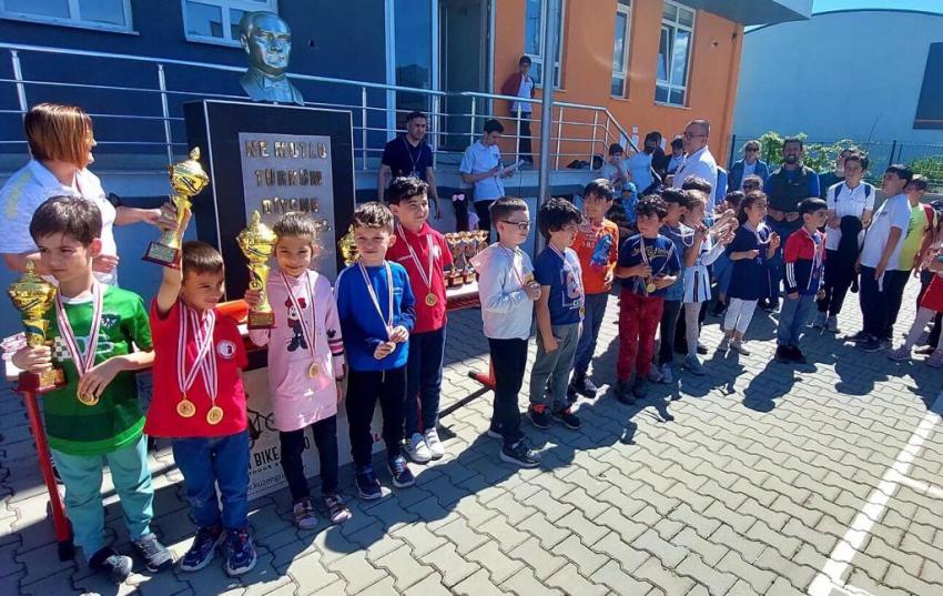 KIVANÇ DAĞ GENÇLIK KUPASI SATRANÇ TURNUVASI GERÇEKLEŞTIRILDI