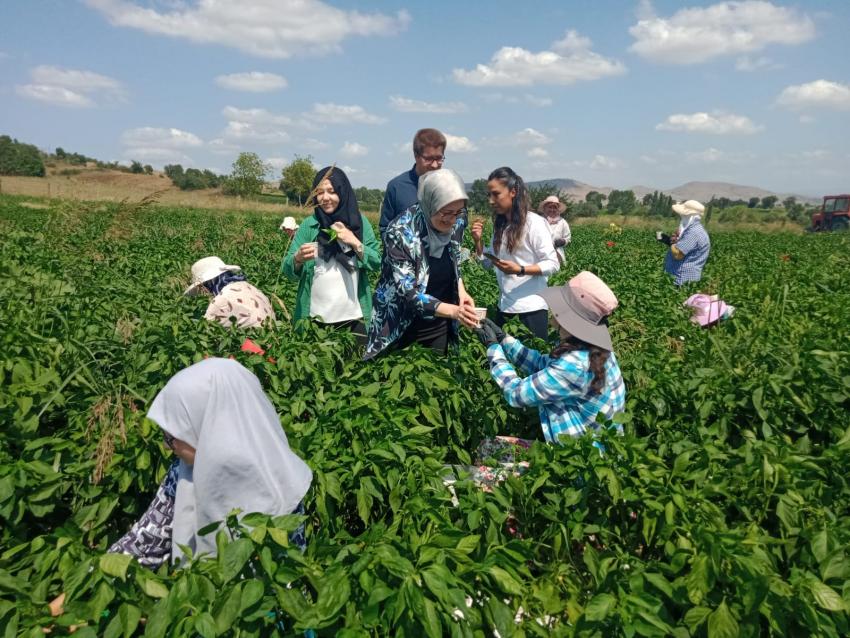 BELGIN UYGUR İLÇE ZIYARETLERINE DEVAM EDIYOR
