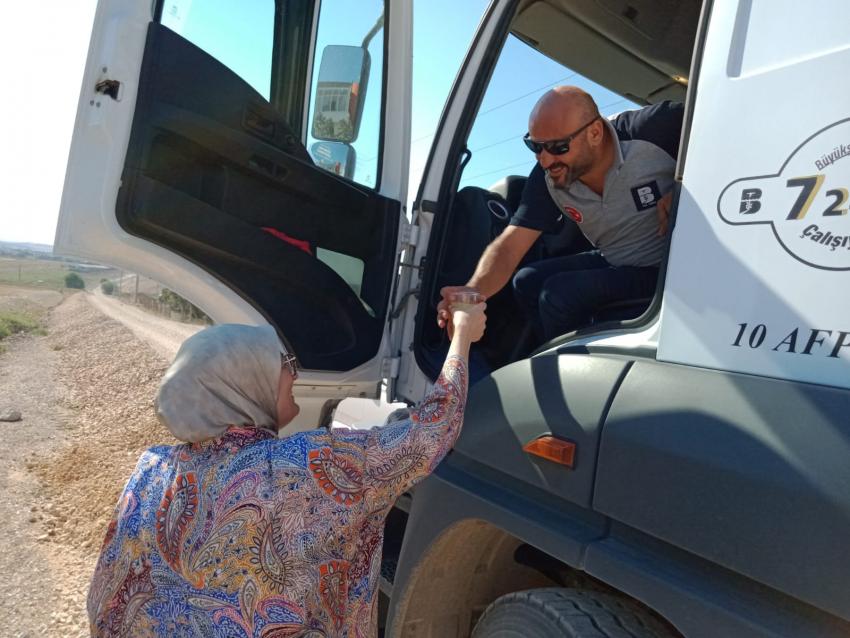 BELGİN UYGUR İLÇE ZİYARETLERİNE DEVAM EDİYOR