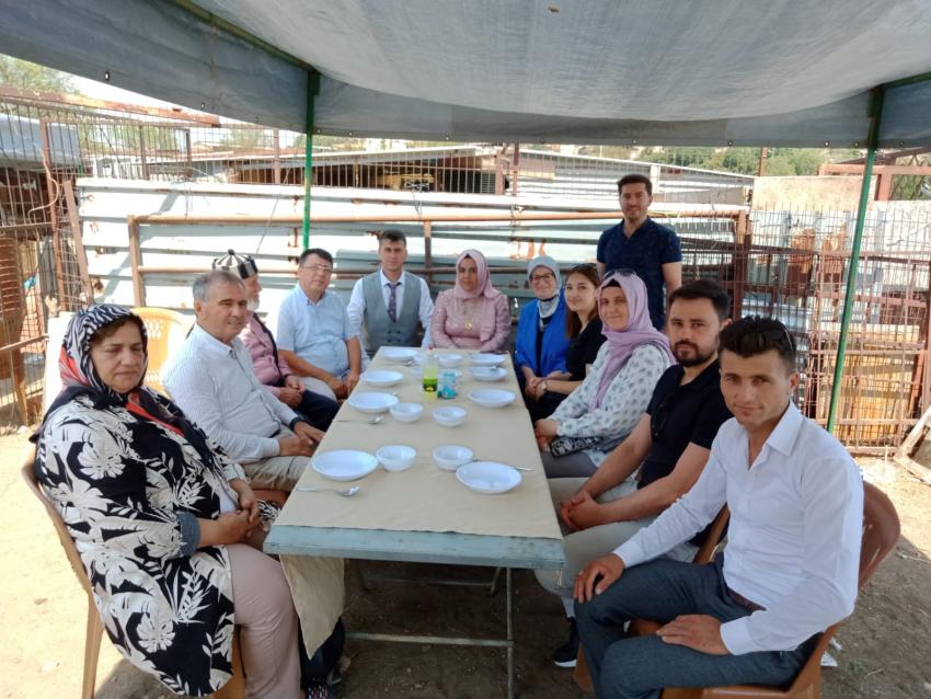 BELGİN UYGUR İLÇE ZİYARETLERİNE DEVAM EDİYOR