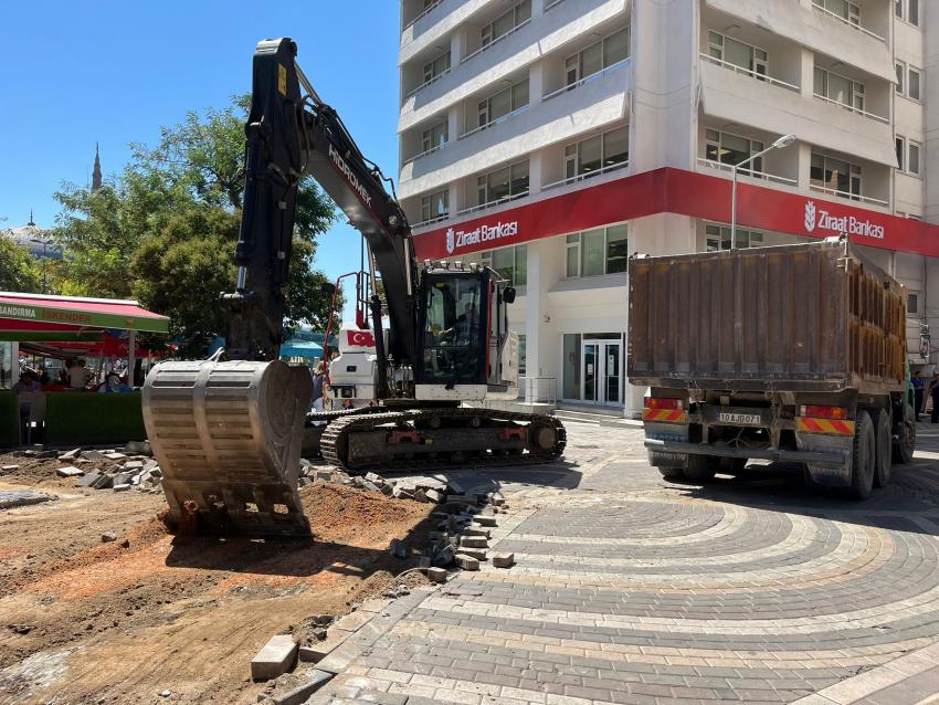 SEVGİ YOLU YENİLENİYOR