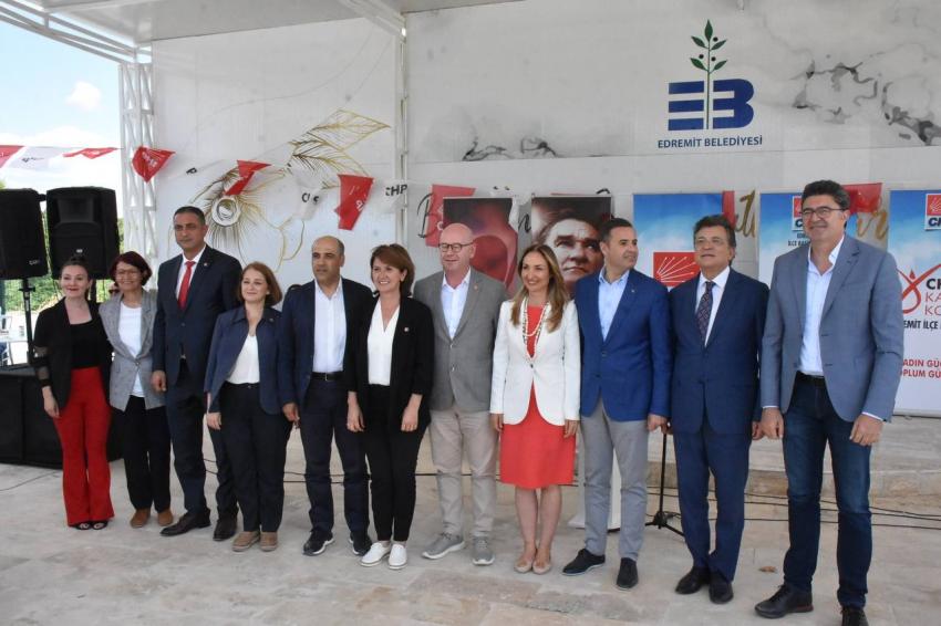 AYLIN NAZLIAKA, EDREMIT’TE