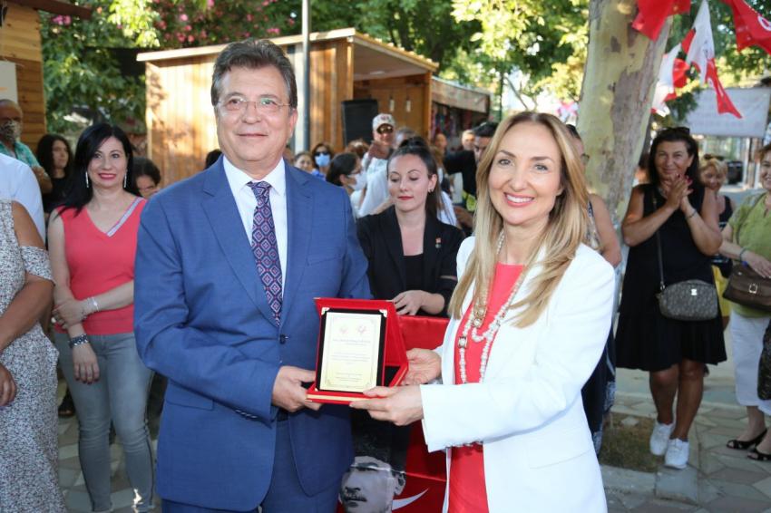 AYLIN NAZLIAKA, EDREMIT’TE