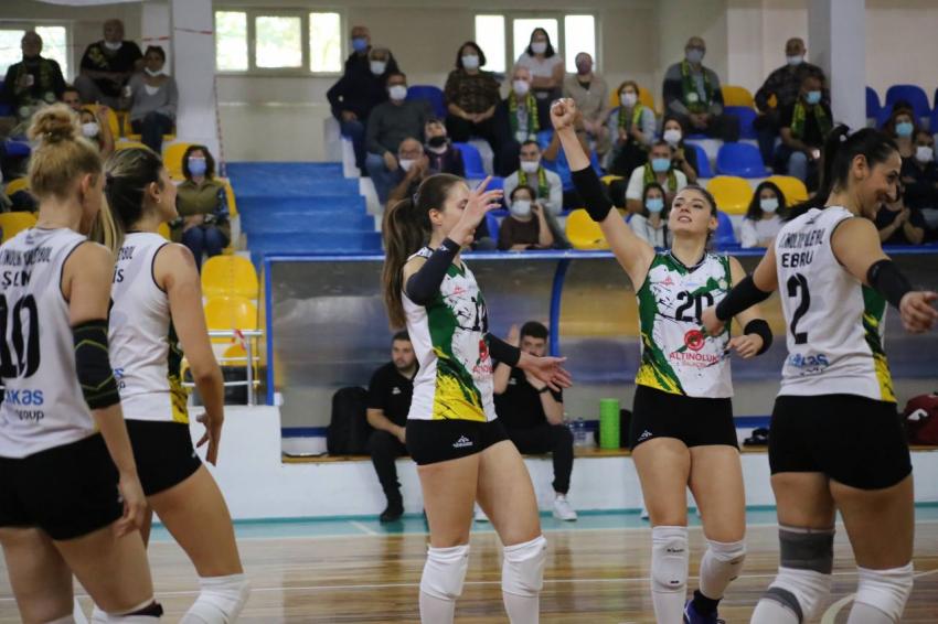 EDREMIT BELEDIYESI ALTINOLUKSPOR GALIBIYETLE BAŞLADI