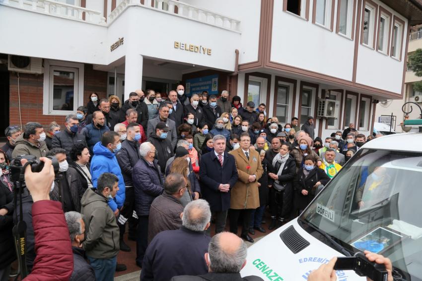 ÇAĞDAŞ ALKAN GÖZYAŞLARI İLE UĞURLANDI