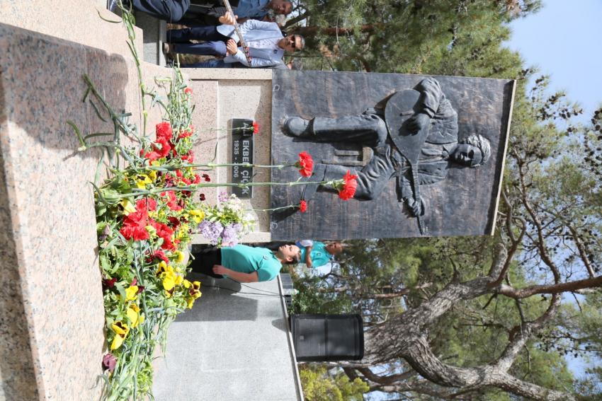 ALI EKBER ÇIÇEK VEFATININ 16. YILINDA ANILDI