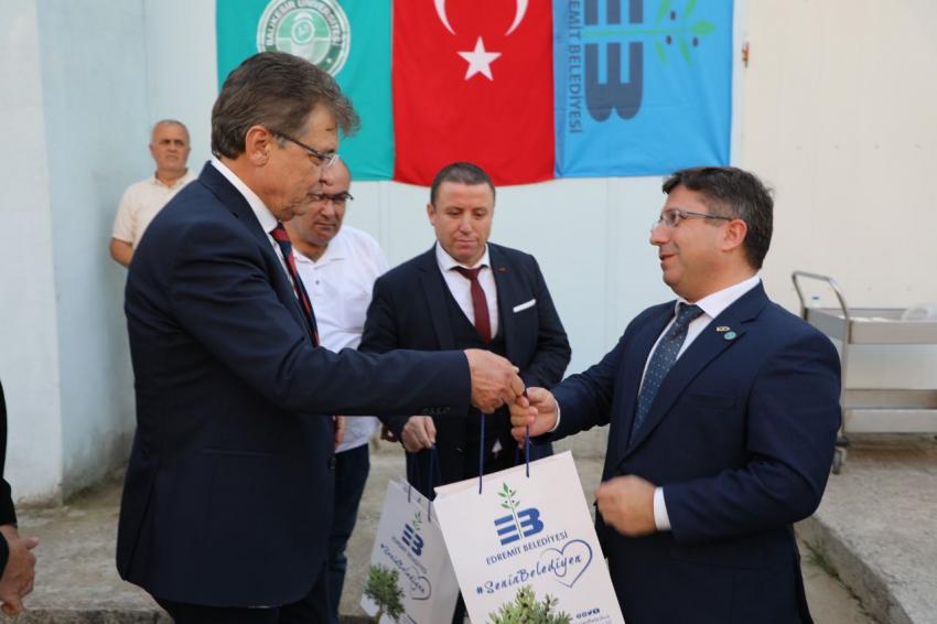 Edremit Belediyesi’nden zeytine büyük destek