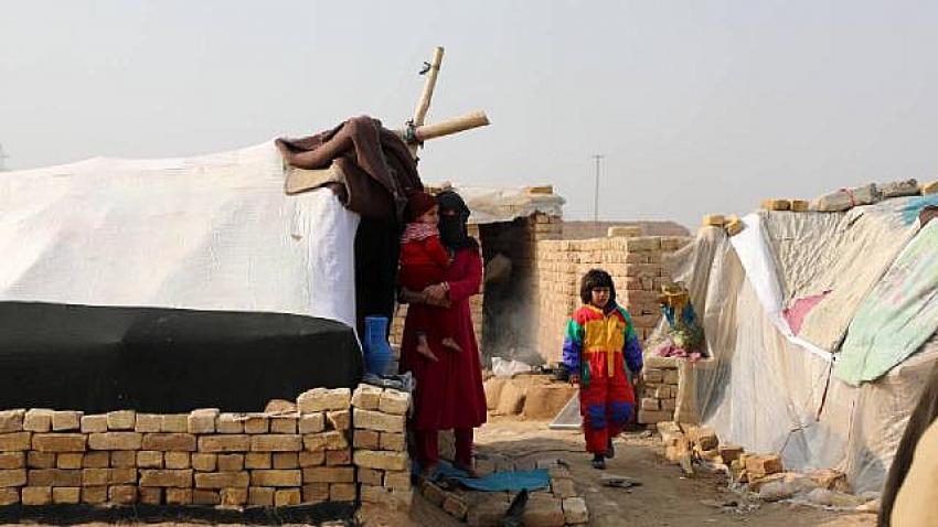 TÜRKIYE'DEN AFGANISTAN IÇIN YARDIM KAMPANYASI