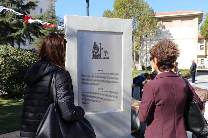 EDREMIT'TE ANIT ÇEŞME VE KÜLTÜR MEYDANI HIZMETE AÇILDI