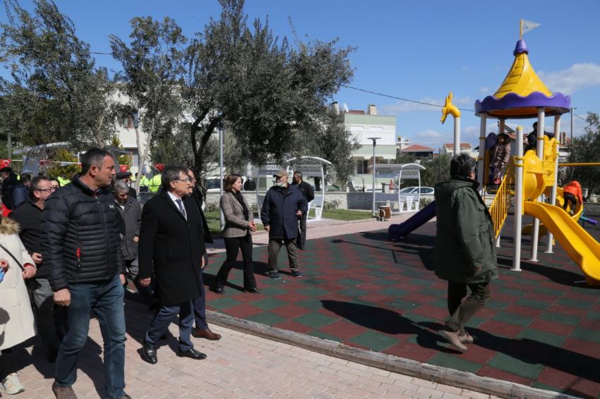 EDREMIT’TE AŞIK VEYSEL PARKI AÇILDI