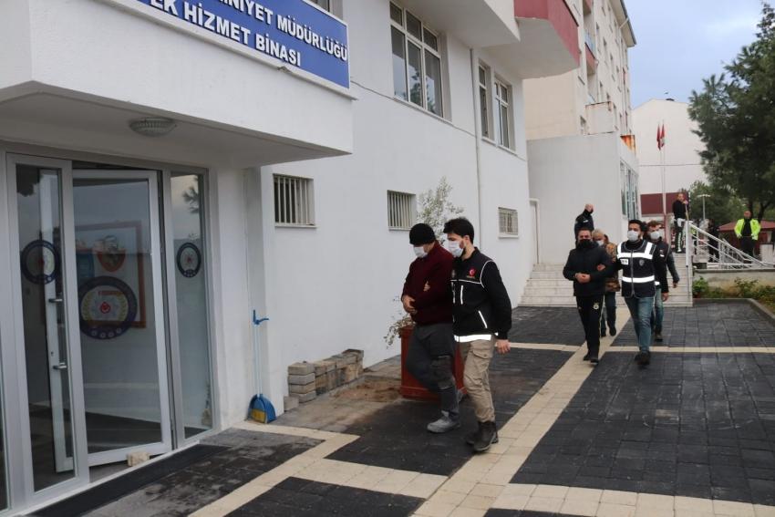 ''ŞEHIT POLIS MEMURU ABDÜLKADIR GÜNGÖR-10'' OPERASYONU YAPILDI