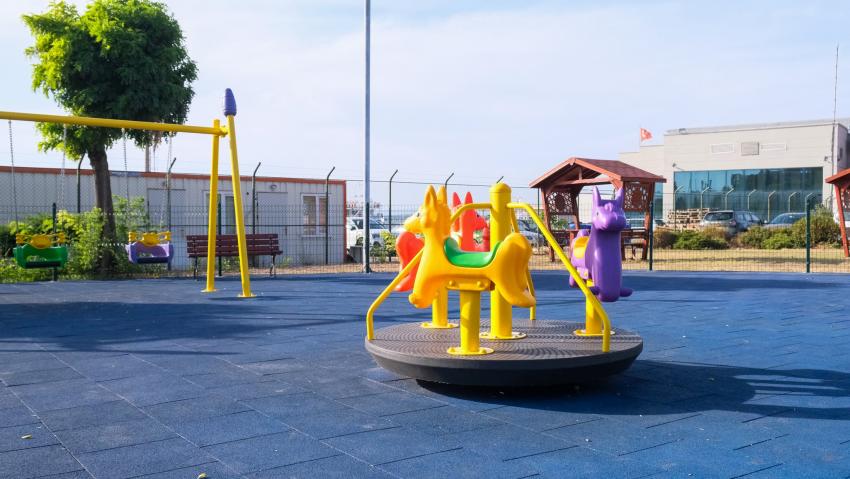 AYVALIK’IN YENİ PARKLARI GÖZ KAMAŞTIRIYOR