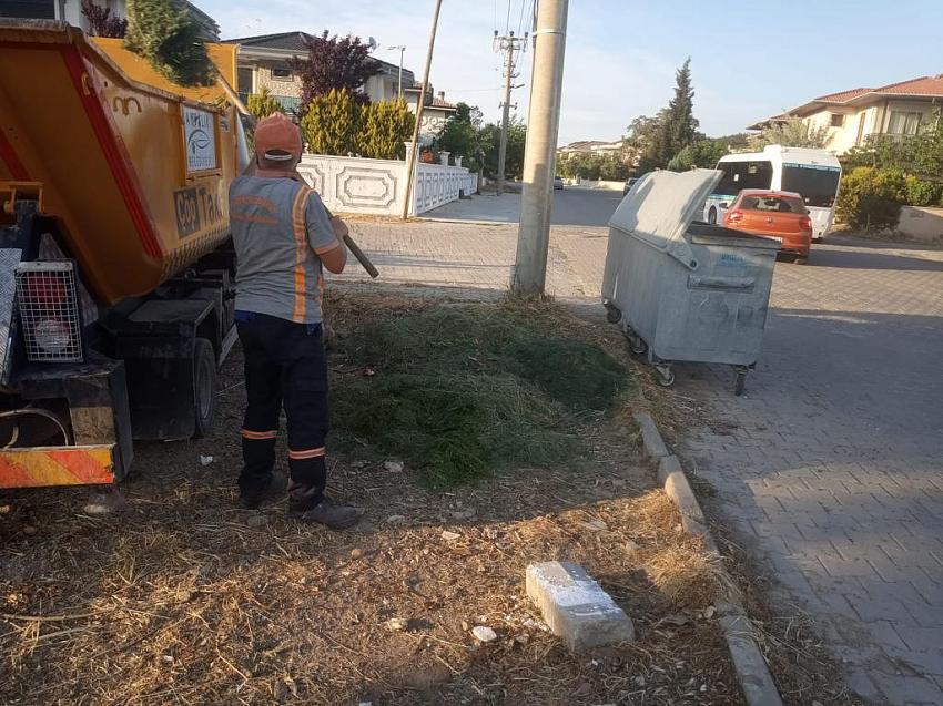 AYVALIK BELEDIYESI’NDEN TURIZM SEZONU ÖNCESİ DETAYLI TEMIZLIK ÇALIŞMALARI