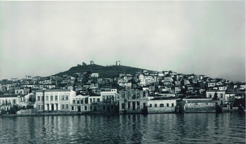 AYVALIK, ESKİ SİLÜETİNE KAVUŞUYOR…