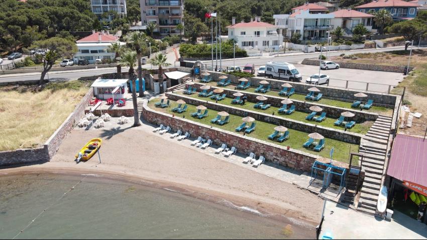 AYVALIK, MAVİ BAYRAKLI PLAJ SAYISIYLA BALIKESİR’İN ZİRVESİNDE