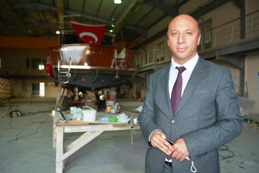 DENİZCİLİK LESİSİ ÖĞRENCİLERİ İLK TEKNELERİNİ YAPTI