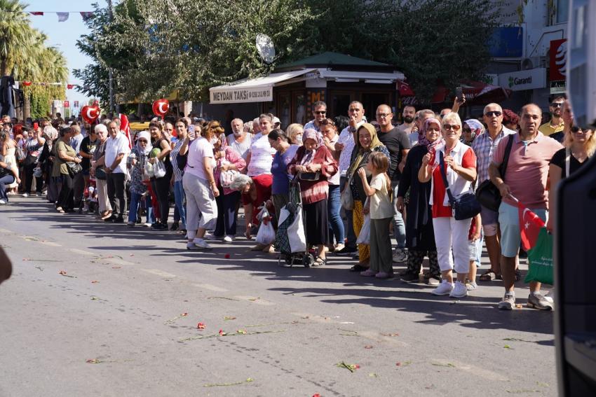 AYVALIK’TA DÜŞMAN İŞGALINDEN KURTULUŞUN 100. YIL COŞKUSU