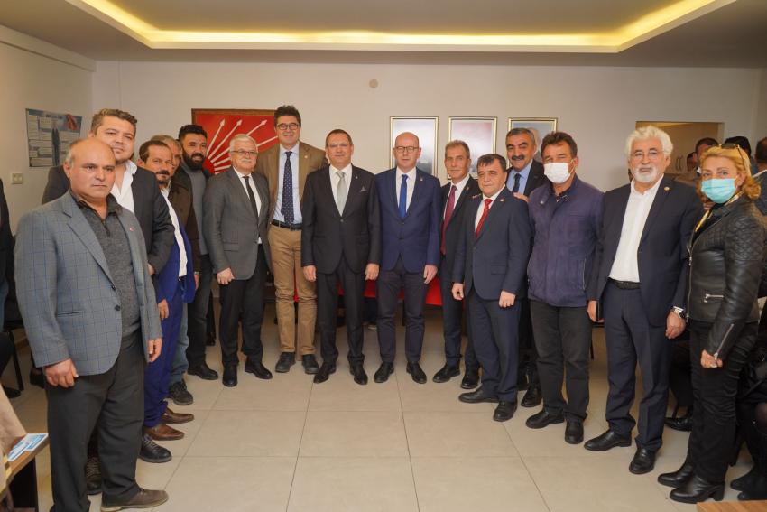 BAŞKAN ERGİN VE YEDİ MECLİS ÜYESİ CHP’DE…