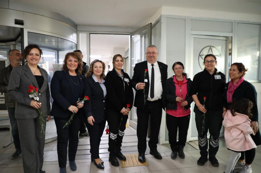 BAŞKAN ERTAŞ, 8 MART DÜNYA EMEKÇİ KADINLAR GÜNÜ’NÜ KUTLADI