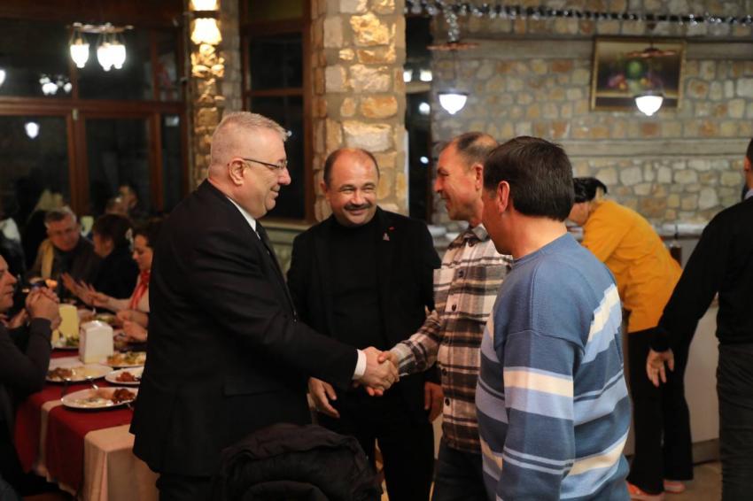 BAŞKAN ERTAŞ’TAN EMEKLİ OLAN PERSONEL İLE ANLAMLI BULUŞMA