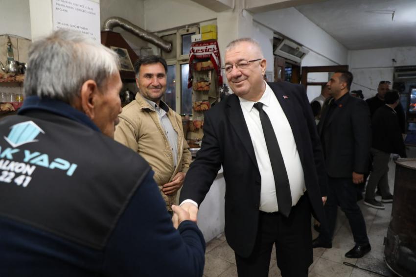 BAŞKAN ERTAŞ MAHALLE MAHALLE TALEPLERİ DİNLİYOR