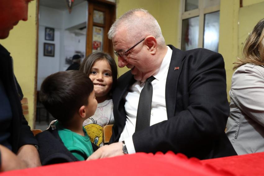 BAŞKAN ERTAŞ MAHALLE MAHALLE TALEPLERİ DİNLİYOR