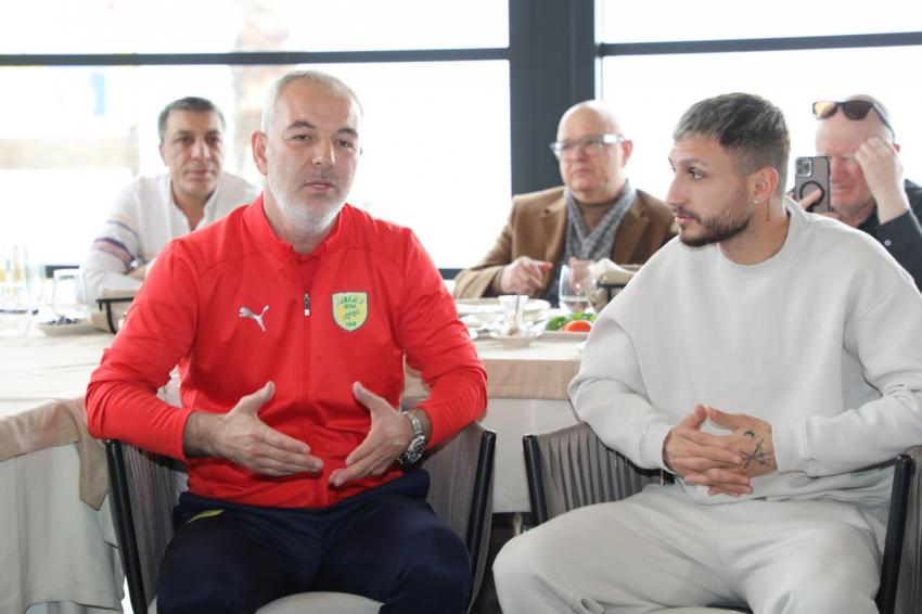 1966 EDREMİTSPOR BASIN MENSUPLARIYLA BULUŞTU