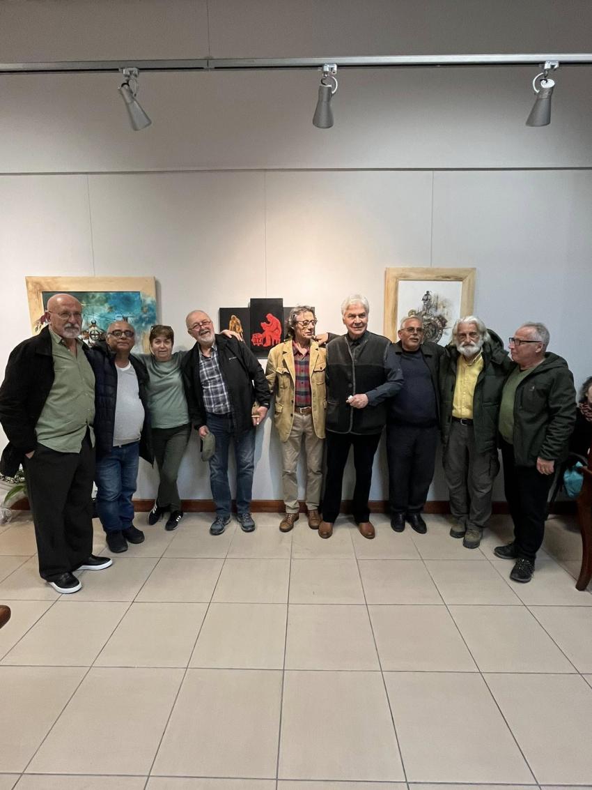 “BİR” DAKİKALIK SANAT DURUŞU; ‘NİSAN GEÇİDİ ÇAĞDAŞ SANAT SERGİSİ’ AYVALIK’TA