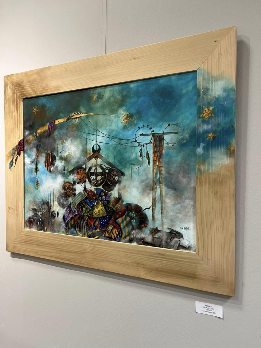 “BİR” DAKİKALIK SANAT DURUŞU; ‘NİSAN GEÇİDİ ÇAĞDAŞ SANAT SERGİSİ’ AYVALIK’TA