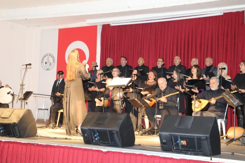 BURHANİYE 19. HASAT FESTİVALİ TÜRKÜLERLE SONA ERDİ