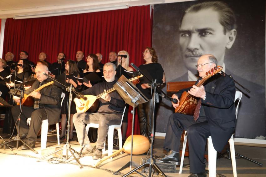 BURHANİYE 19. HASAT FESTİVALİ TÜRKÜLERLE SONA ERDİ