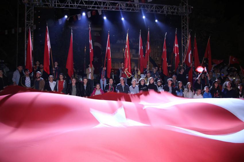 BURHANİYE’DE CUMHURİYET’İN 98.YIL KUTLAMASI