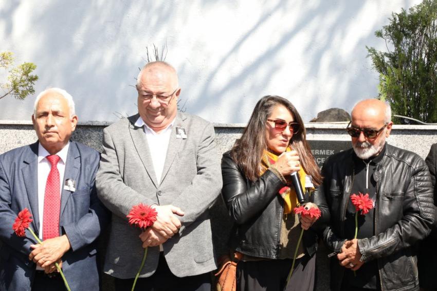 BÜYÜK OZAN ALİ EKBER ÇİÇEK VEFATININ 19. YILINDA EDREMİT'TE ANILDI