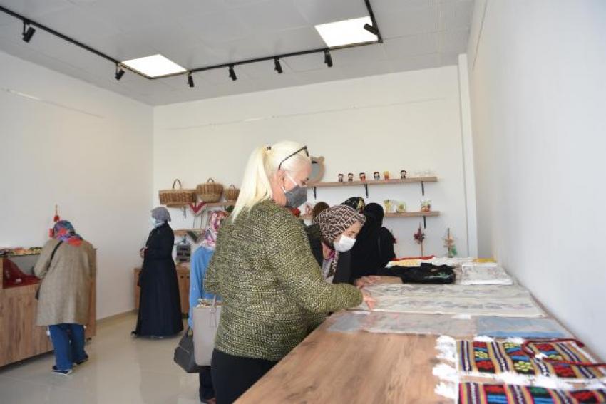 BÜYÜKŞEHIR KADIN KOOPERATIFLERINI DESTEKLIYOR