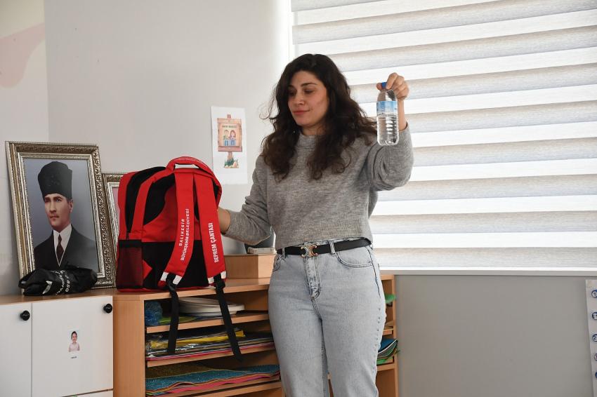 Büyükşehir’den miniklere deprem güvenliği dersi