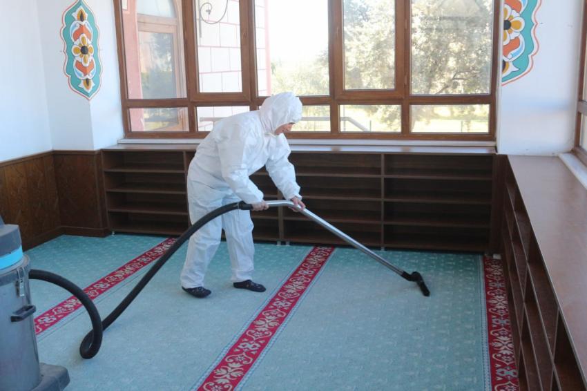 CAMİLER RAMAZAN AYINA HAZIRLANIYOR