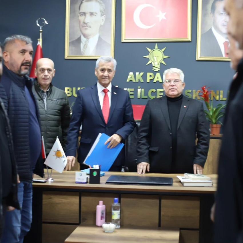 CEMAL AKKILIÇ BURHANİYE BELEDİYE BAŞKAN A.ADAYLIK DOSYASINI TESLİM ETTİ