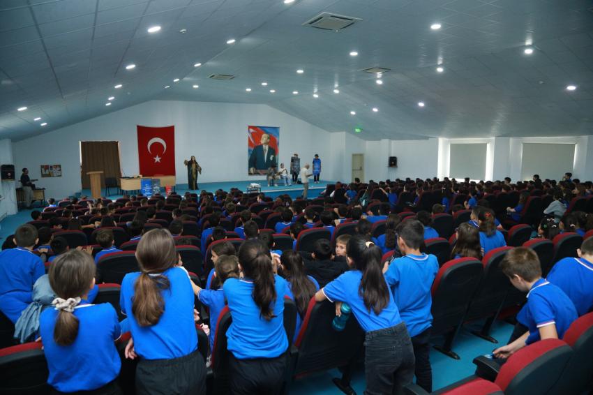 BURHANİYE BELEDİYESİ’NDEN 680 KİŞİYE ÇEVRE EĞİTİMİ