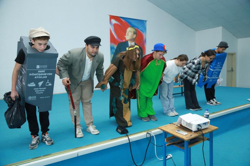 BURHANİYE BELEDİYESİ’NDEN 680 KİŞİYE ÇEVRE EĞİTİMİ