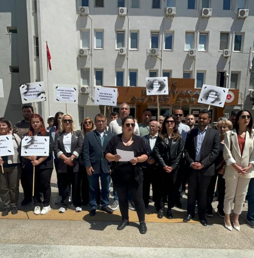 CHP KARŞIYAKA İLÇE ÖRGÜTÜ 13 YAŞINDAKİ KIZ ÇOCUĞUNA  YAPILAN CİNSEL İSTİSMARI  PROTESTO ETTİ