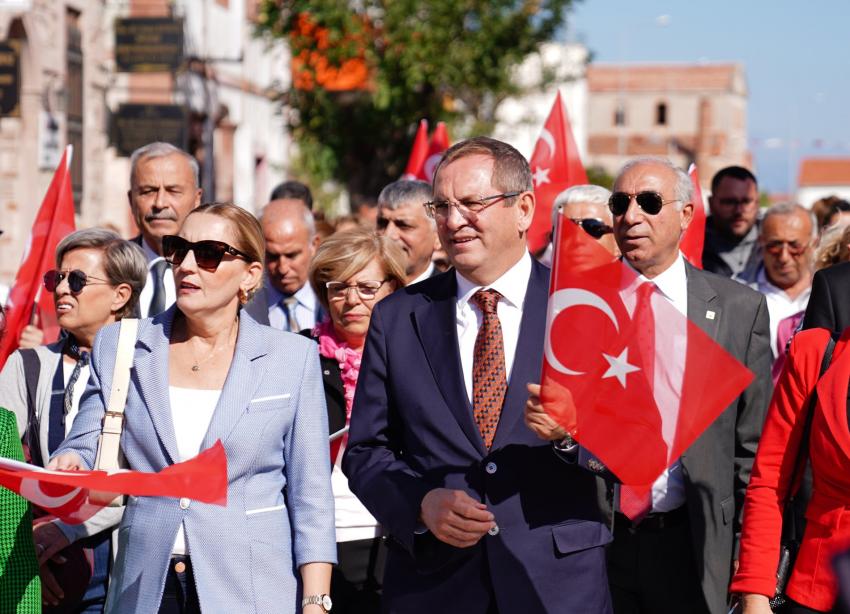 CUMHURİYET’E BAĞLILIK YÜRÜYÜŞÜ