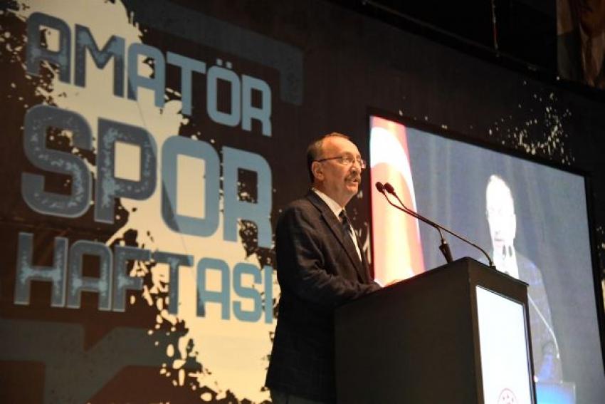 Başarılı sporcular ile Sporun Enleri ödüllendirildi  Başkan Yılmaz: Sizi hep destekleyeceğiz