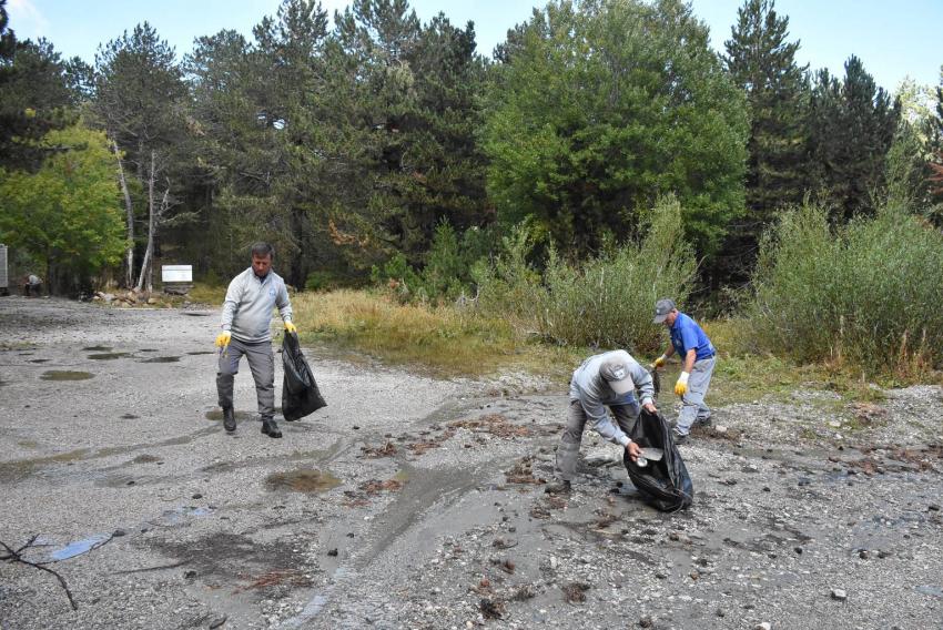 KAZDAĞLARI’NDA TEMIZLIK ÇALIŞMASI